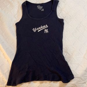 NY Yankees tank